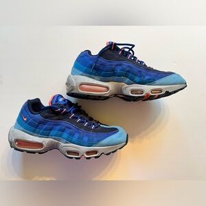 Air Max 95 Blue Ombré Sz 9